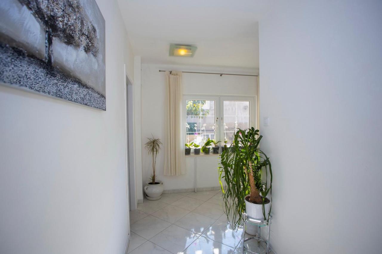 Villa Milenka - Apartmani Gorana Tučepi Exteriör bild