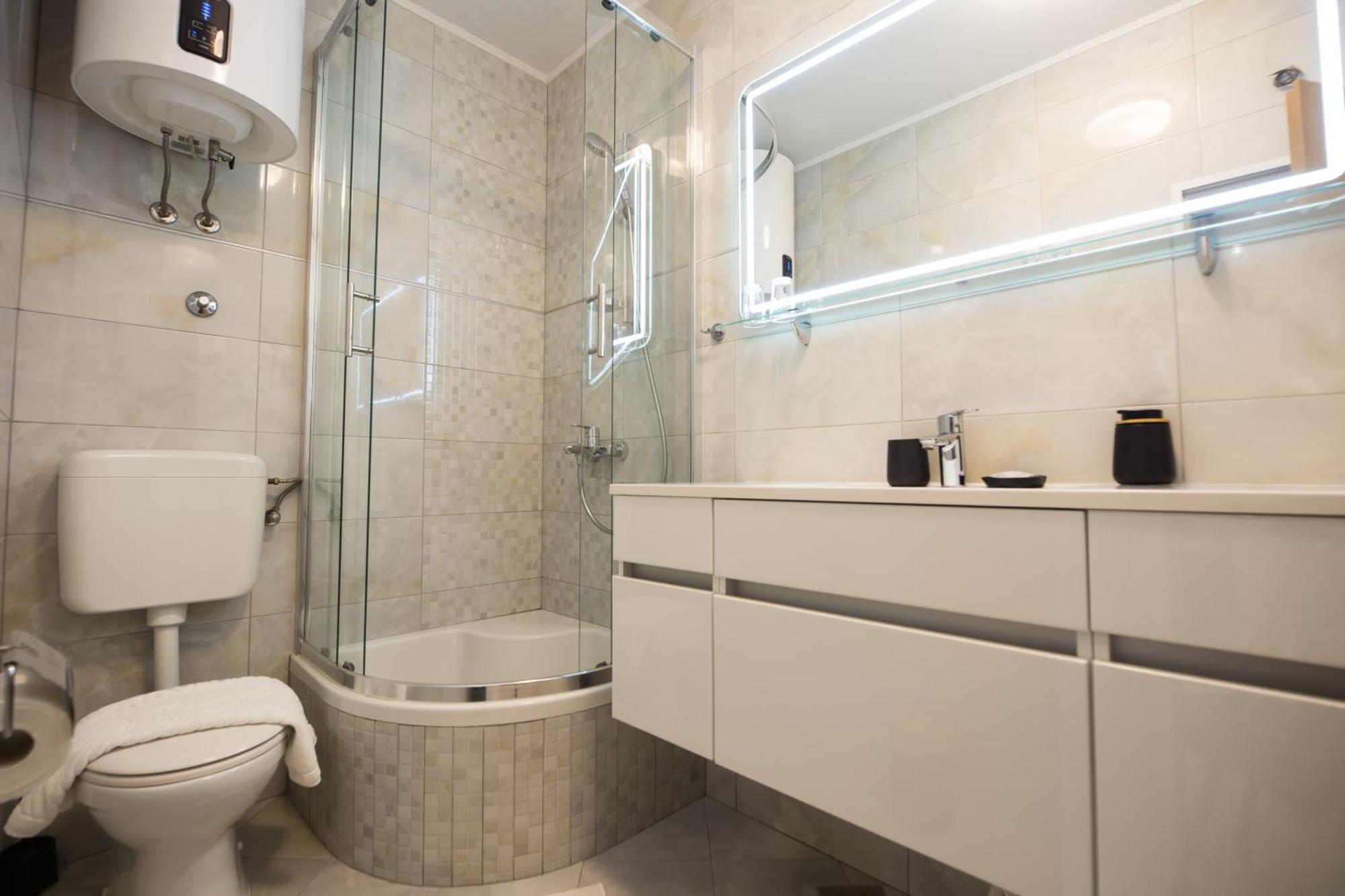 Villa Milenka - Apartmani Gorana Tučepi Rum bild